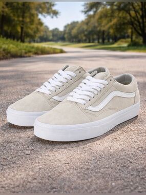 Vans Old Skool “Pig Suede-Sand Shell” US Size 6.5